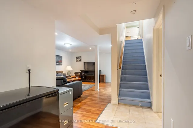 Additional image 31 of 81 Segwun Rd