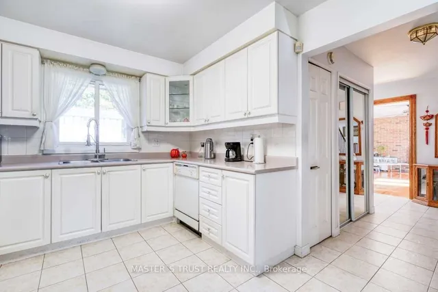 Additional image 16 of 1 Prince Hal Cres