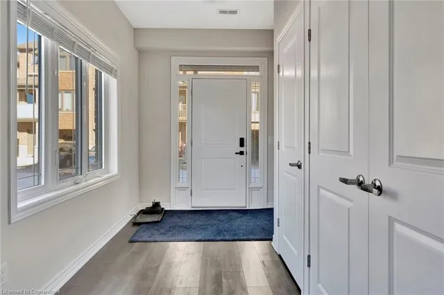 Additional image 5 of 19 Picardy Dr Unit 31