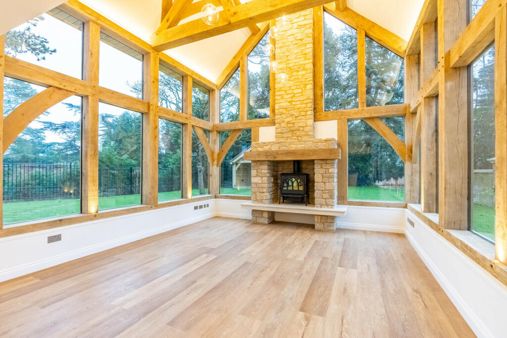 Additional image 11 of Oakridge, Drop Lane, Bricket Wood, St Albans, AL2