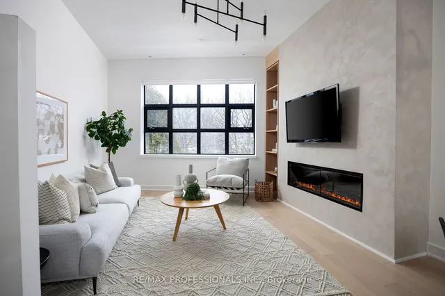 Additional image 14 of 235 Medland St Unit 207