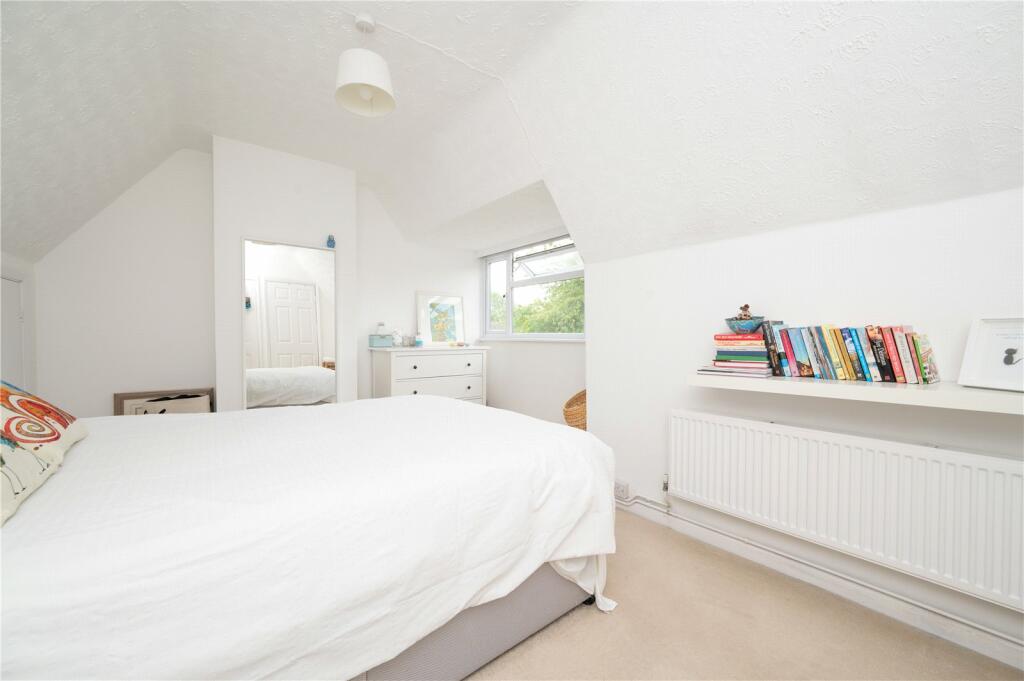 Additional image 12 of South Close, St. Albans, Hertfordshire