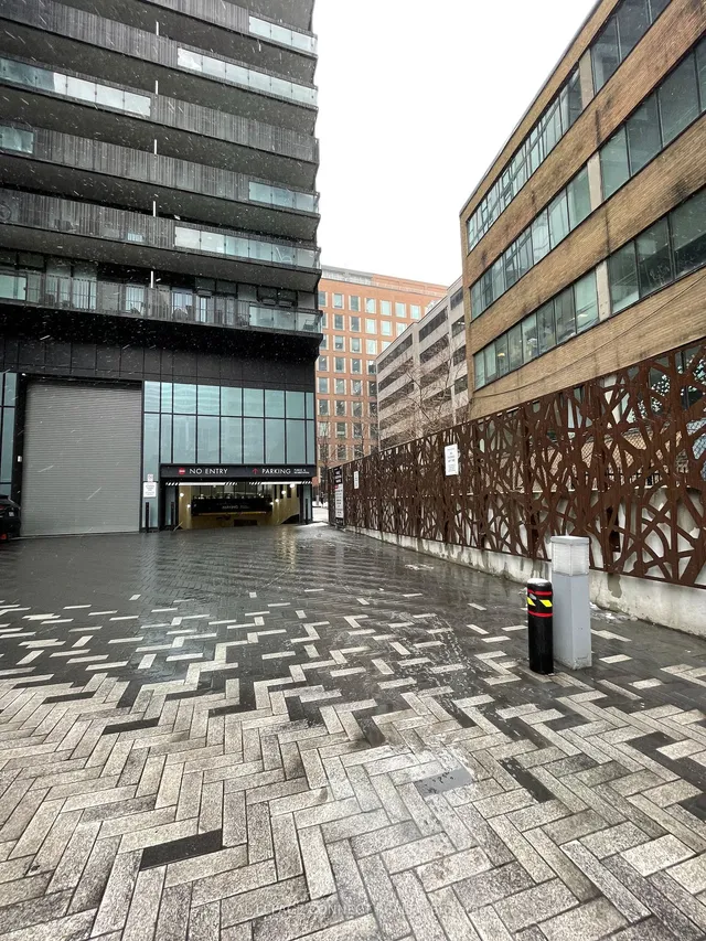 Additional image 2 of 8 Eglinton Ave Unit 4708