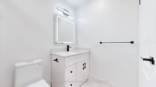 Additional image 25 of 51 Denison Ave