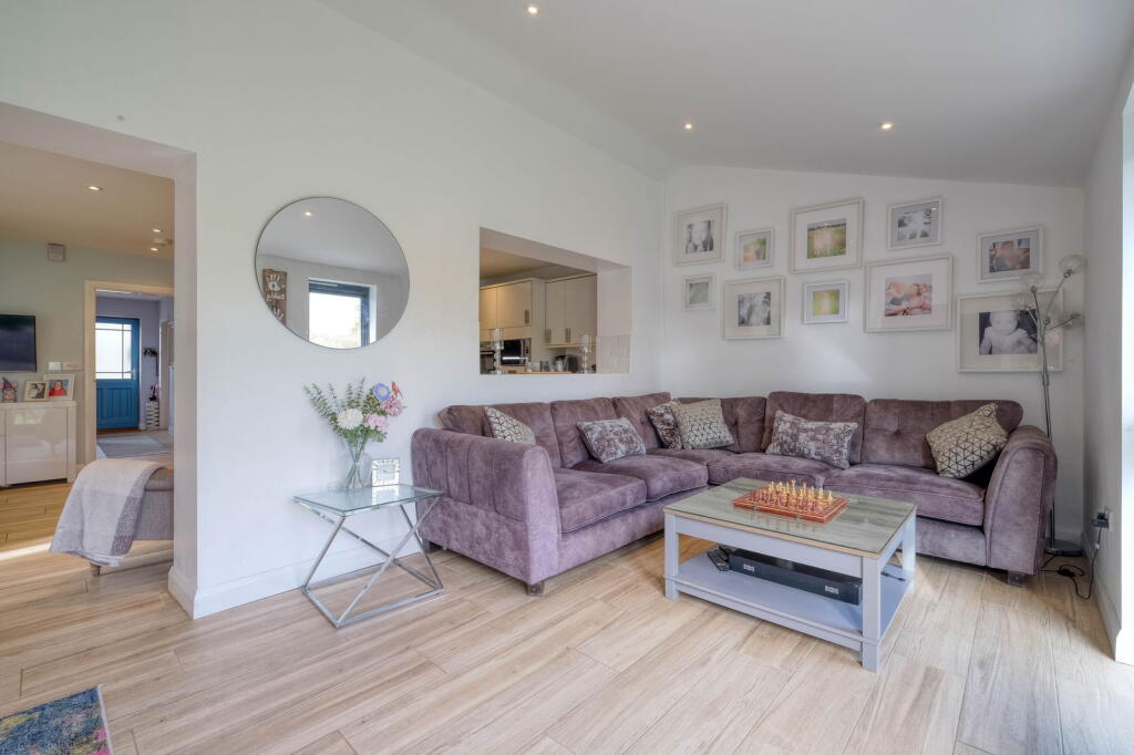 Additional image 9 of Arrow View, Studley, B80 7FH