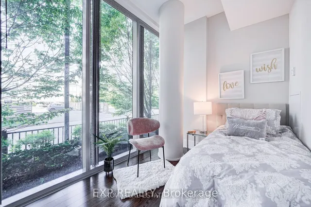 Additional image 21 of 39 Queens Quay Unit 101