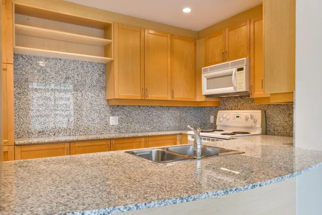 Additional image 8 of 8 Park Rd Unit 3711