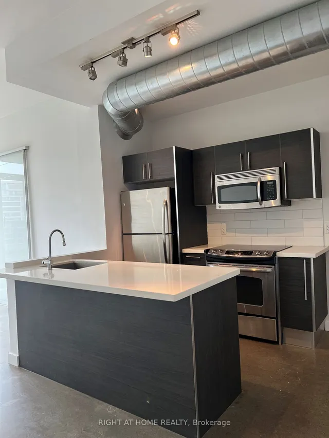 Additional image 12 of 625 Queen St Unit 607