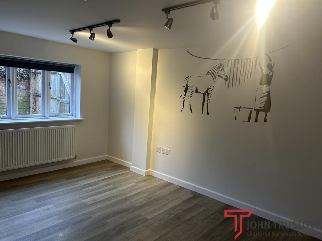 Additional image 4 of The Courtyard Offices, The Old Bank, 55 High Street, Alcester, B49 5AF