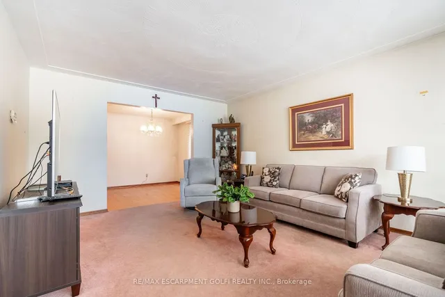 Additional image 9 of 662 West 5th St