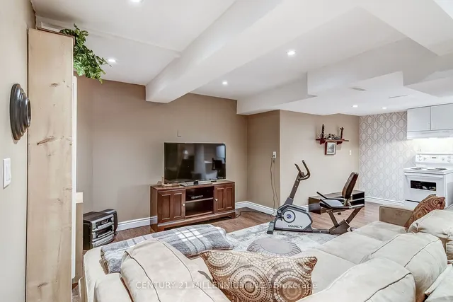 Additional image 20 of 6 Collingwood Ave