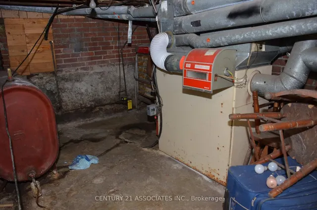 Additional image 21 of 243 Sixth St