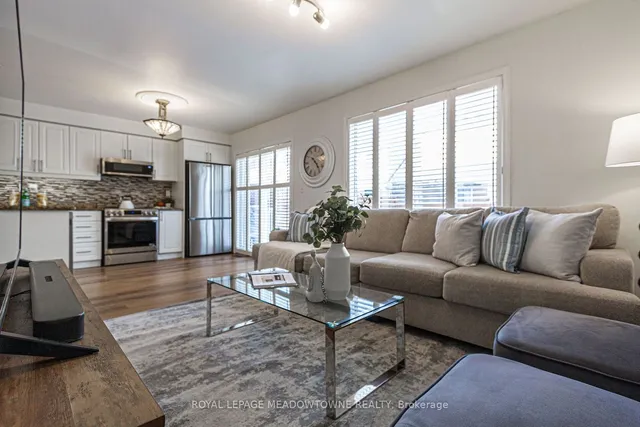 Additional image 12 of 431 Baverstock Cres