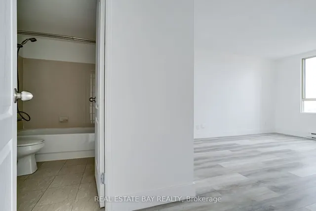 Additional image 15 of 61 Markbrook Lane Unit 1508