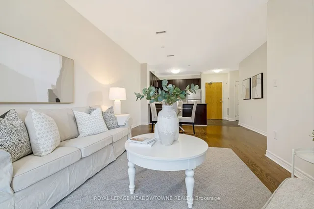 Additional image 15 of 383 Main St Unit 103