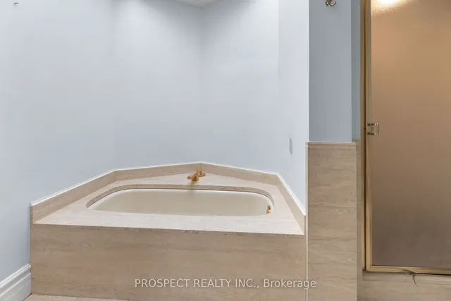 Additional image 35 of 2010 Islington Ave Unit PH 4