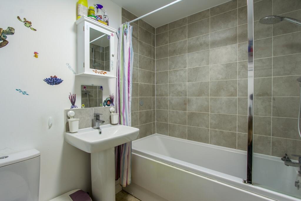 Additional image 11 of 68 Shackleton Road, Yeovil