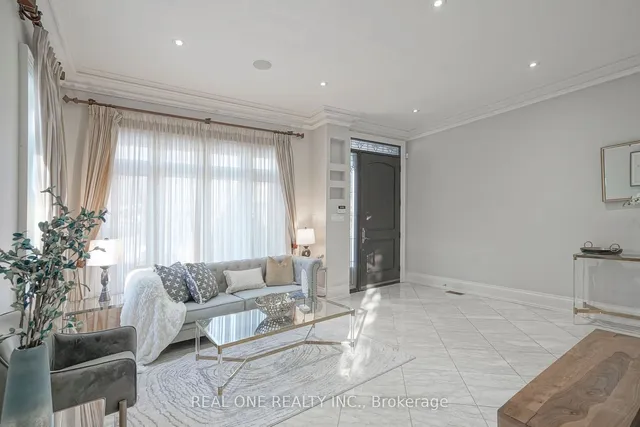 Additional image 6 of 231 Churchill Ave