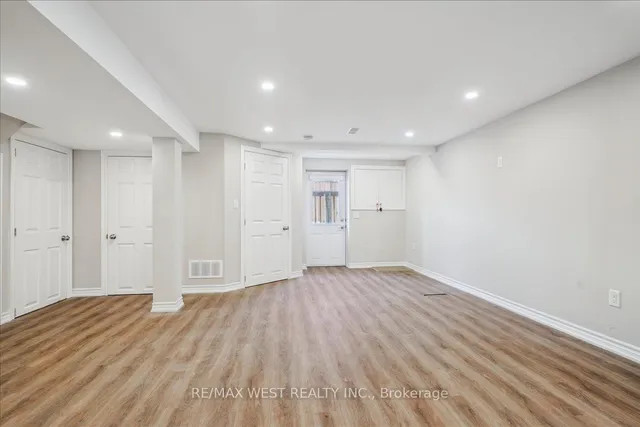 Additional image 3 of 36 Poplar Ave