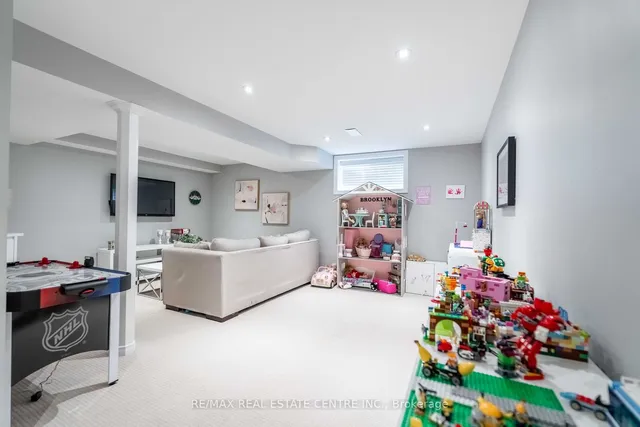 Additional image 4 of 45 Seabreeze Cres Unit 10