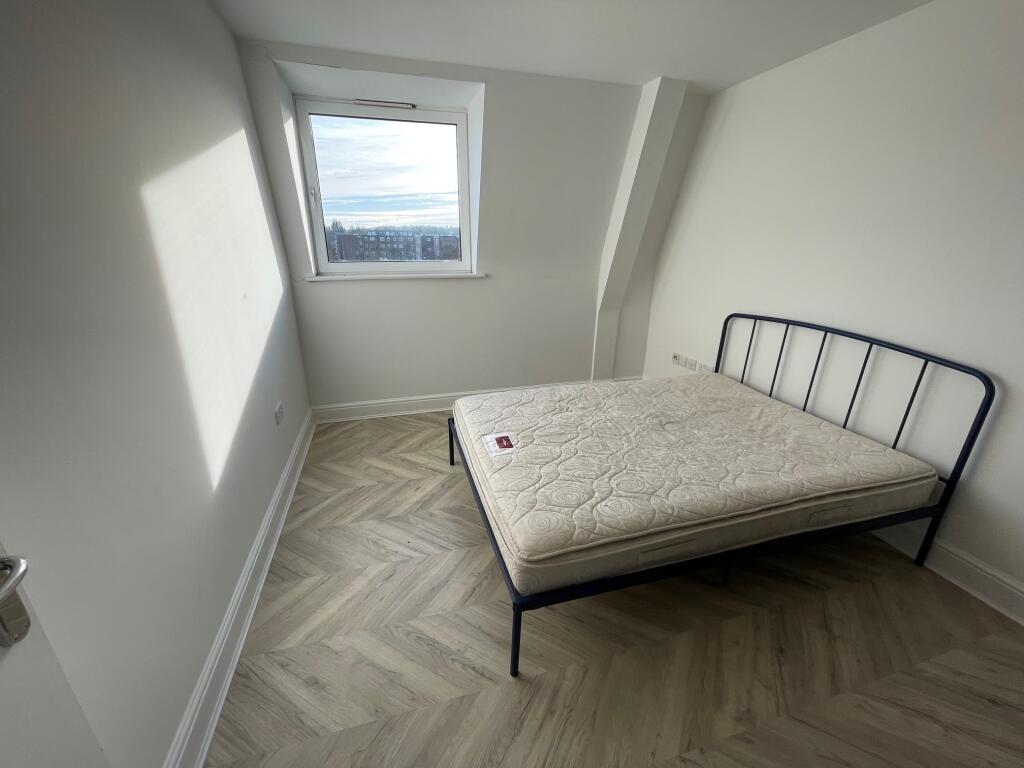 Additional image 9 of 17 Maizefield House, Moors Walk, Welwyn Garden City, Hertfordshire AL7 2BQ