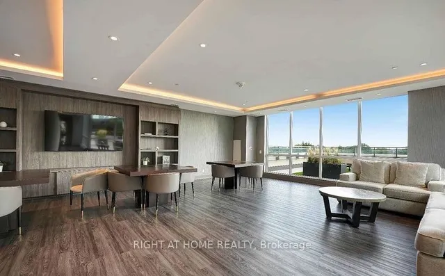 Additional image 17 of 15 Lynch St Unit 1407