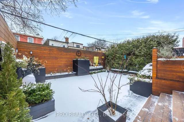 Additional image 40 of 20 Fairview Blvd