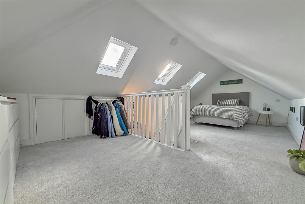 Additional image 36 of Sandridge, St Albans