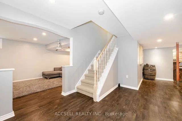 Additional image 25 of 29 Riviera Rdge