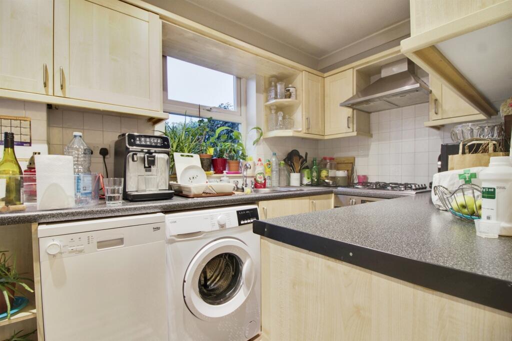 Additional image 6 of Bassingburn Walk, Welwyn Garden City