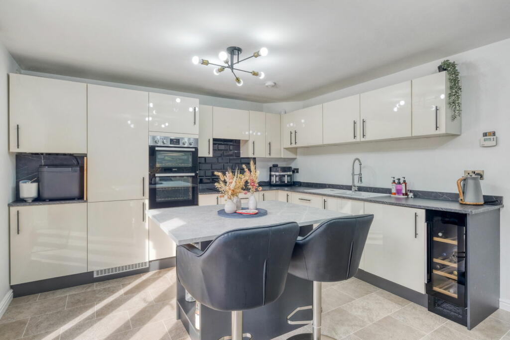 Additional image 4 of Hawker Close, Longbridge , Birmingham, B31 2GU