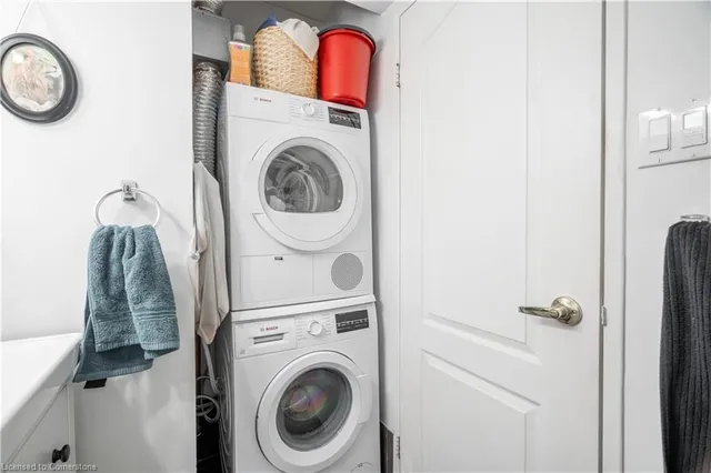 Additional image 17 of 10 John St Unit 413