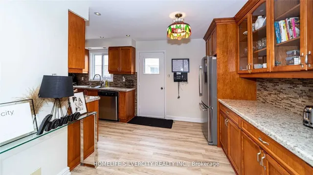 Additional image 10 of 7 Newbridge Cres