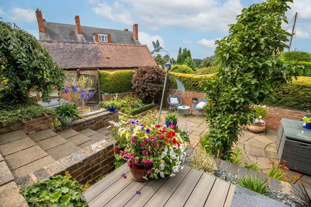 Additional image 19 of Fockbury Road, Dodford, B61