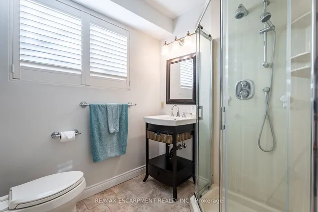 Additional image 33 of 2014 Cavendish Dr