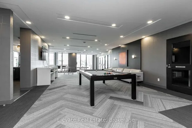 Additional image 17 of 51 East Liberty St Unit 2104