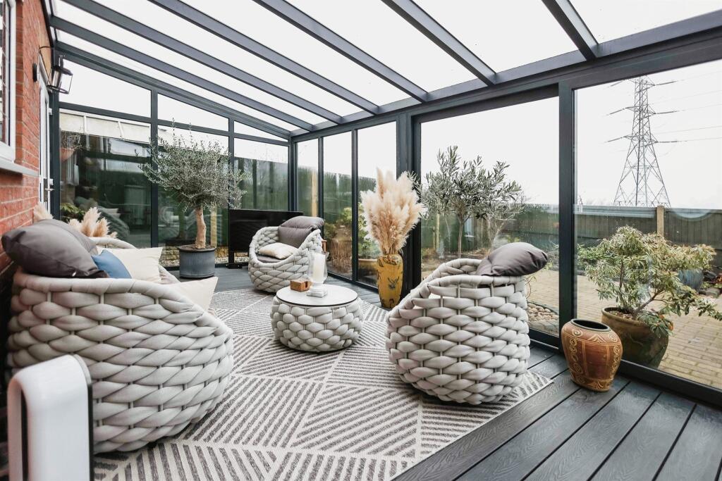 Additional image 9 of Macdonald Close, Tividale, OLDBURY