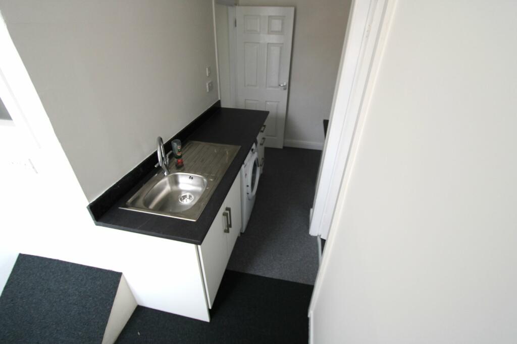 Additional image 13 of Blackburn Road, Darwen, BB3