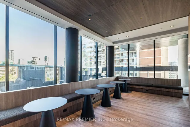 Additional image 7 of 55 Charles St Unit 3904