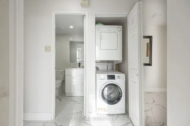 Additional image 28 of 260 Seneca Hill Dr Unit 1504