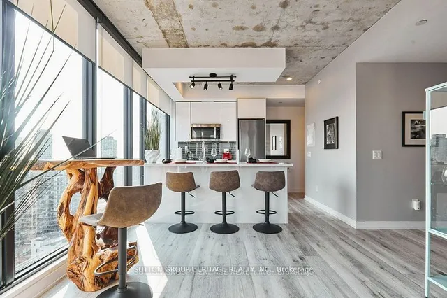 Additional image 7 of 55 Ontario St Unit 1903