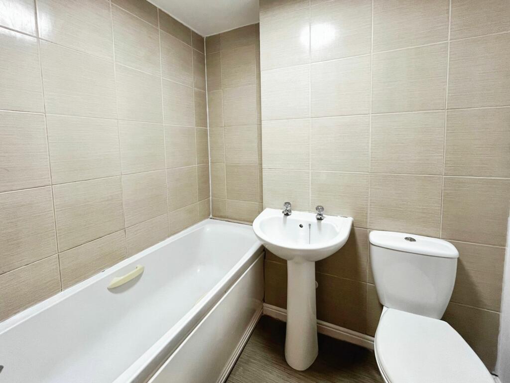 Additional image 11 of Wells Walk, Marston Green, B37