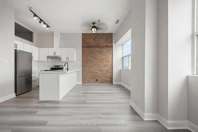 Additional image 12 of 700 King St Unit 1006