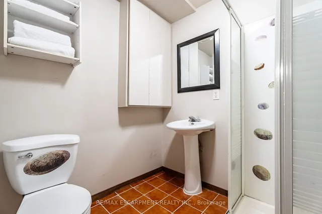 Additional image 37 of 17 Archer Way