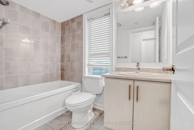 Additional image 13 of 2199 Lillykin St Unit 17