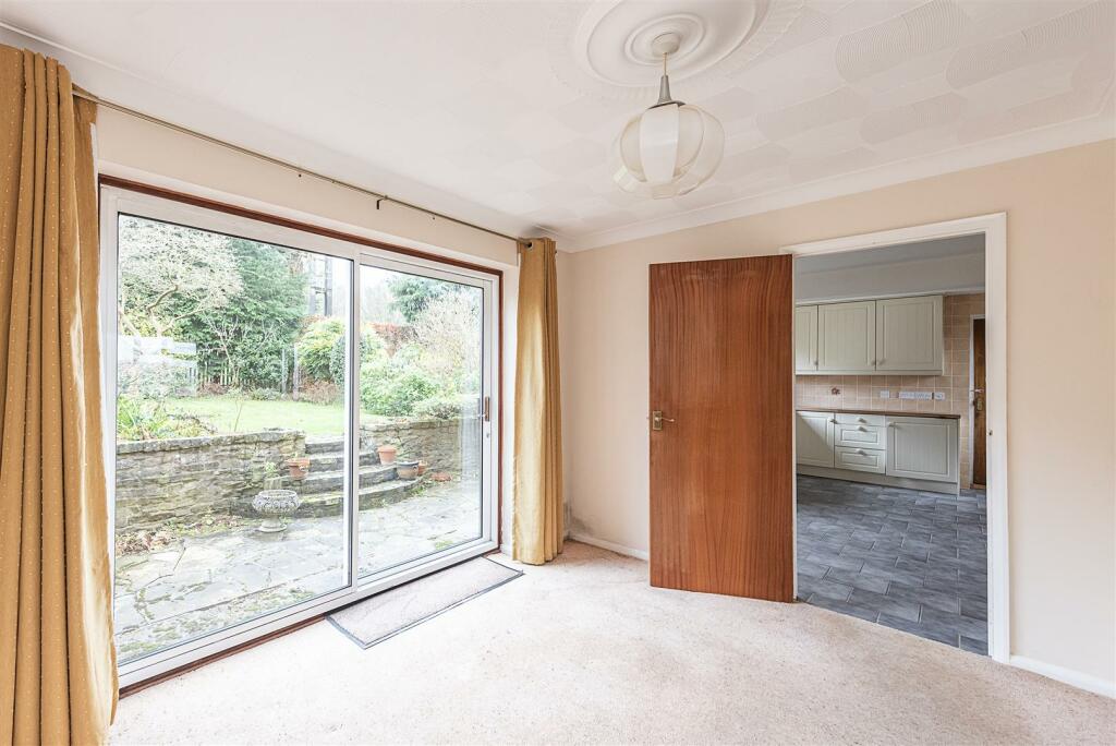Additional image 4 of Springfield Crescent, Harpenden