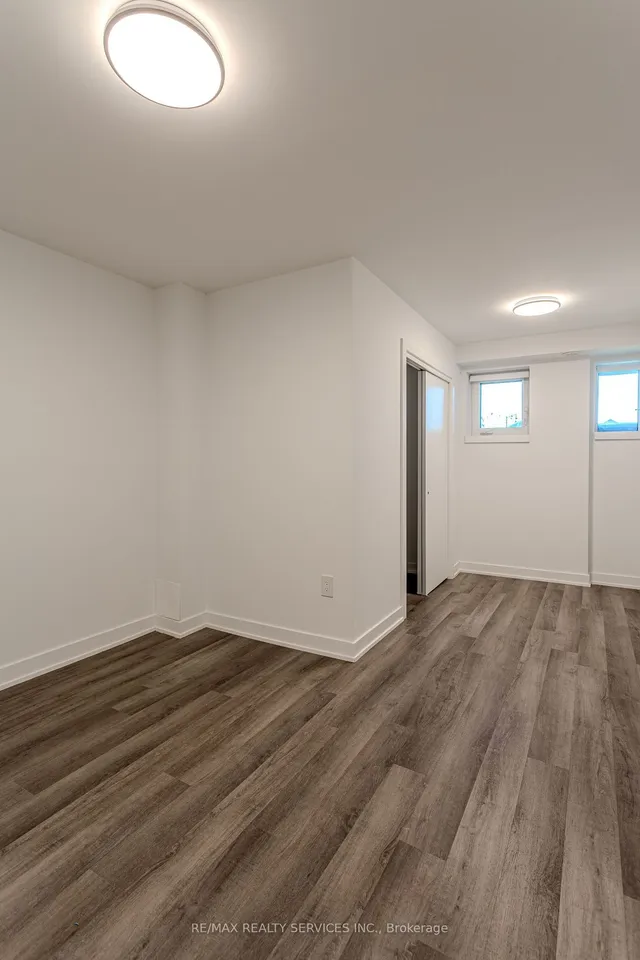 Additional image 13 of 185 Veterans Dr Unit 3