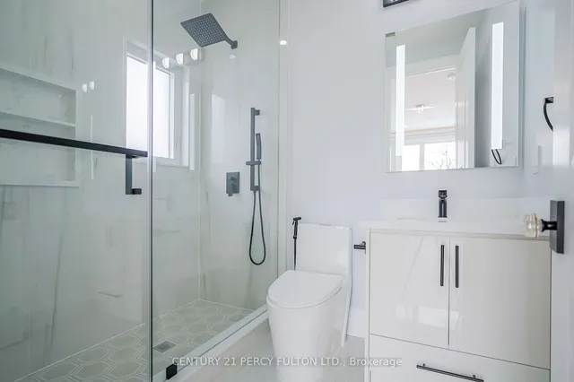 Additional image 34 of 186 Phyllis Ave