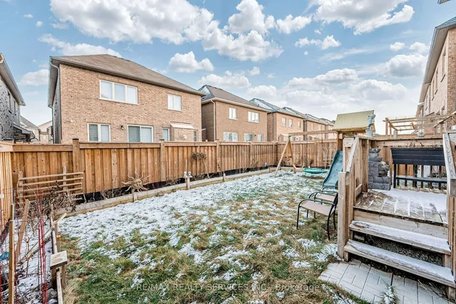 Additional image 38 of 5 Sinatra St