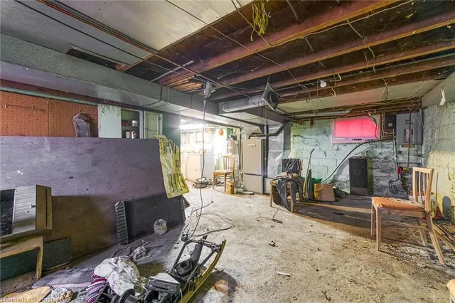 Additional image 22 of 858 Beach Blvd